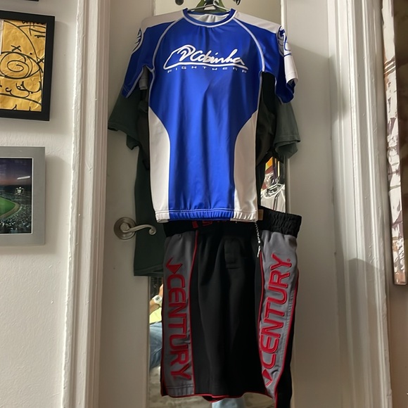 5 Fight Club garments. 5 pieces of Tactical gear garments for one low price ! - Picture 4 of 11